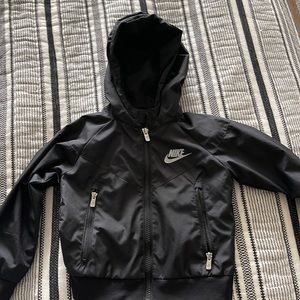Nike cute toddler wind breaker size 2